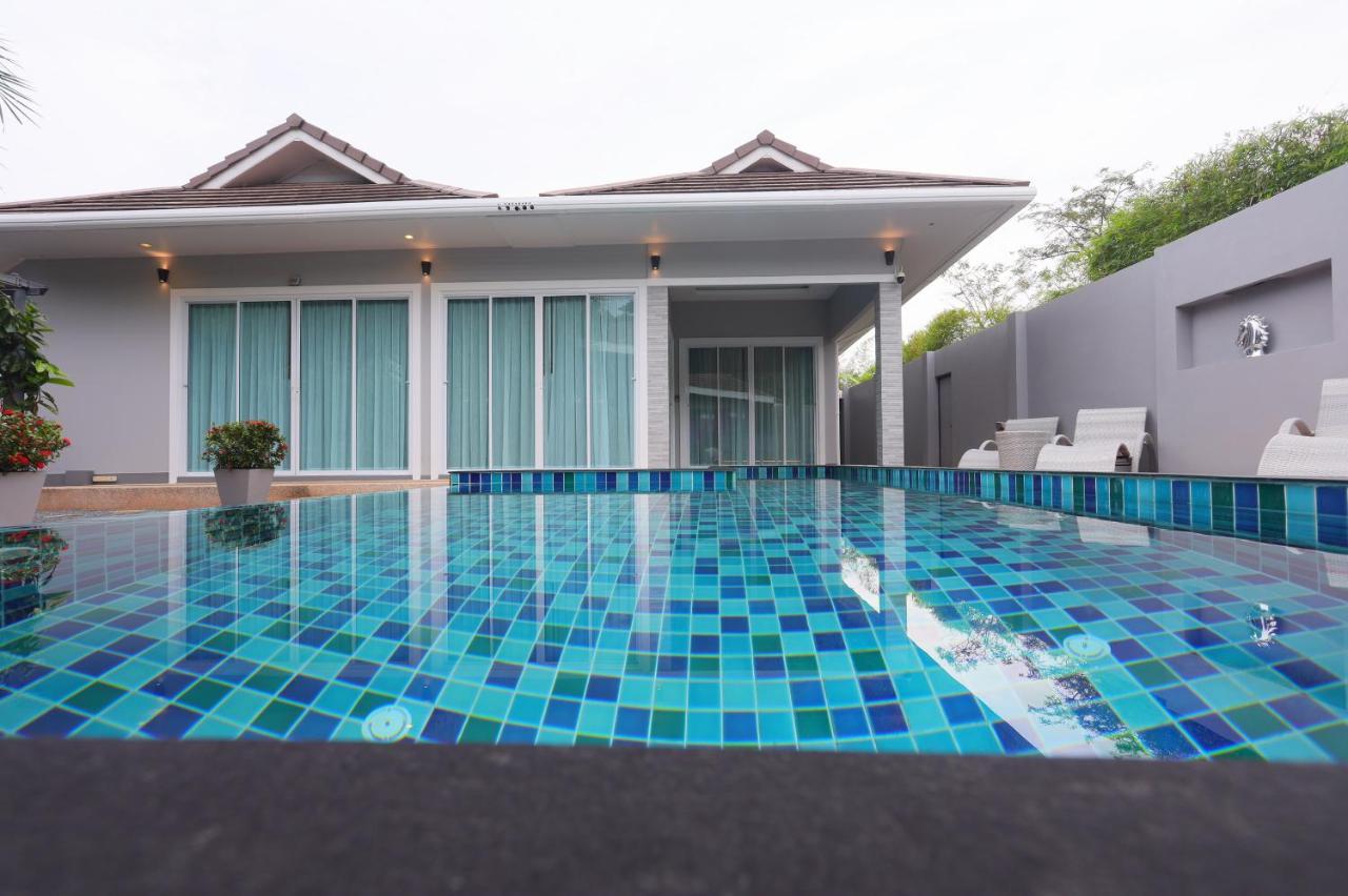 3 Bedroom Platinum Pool Villa Smooth As Silk Ban Khlong Haeng Dış mekan fotoğraf